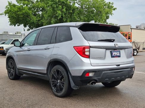 Used 2021 Honda Passport Sport image 7