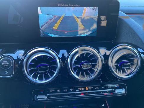 Used 2022 Mercedes-Benz GLA 35 AMG 4MATIC image 22