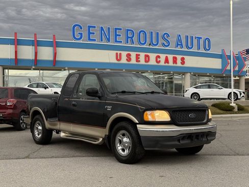 Used 2000 Ford F150 XLT image 1