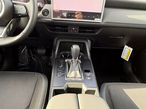 New 2026 MAZDA CX-5 Preferred AWD/4WD image 14