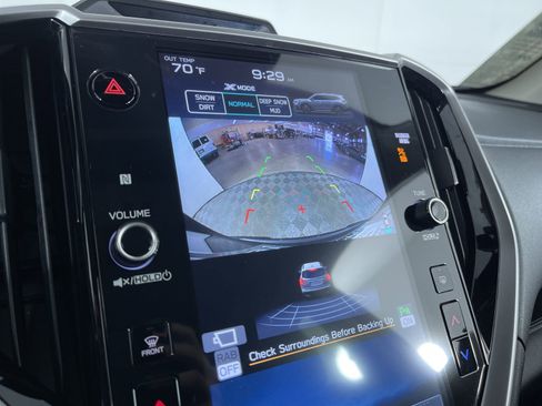 Used 2023 Subaru Ascent Limited w/ Technology Package image 19