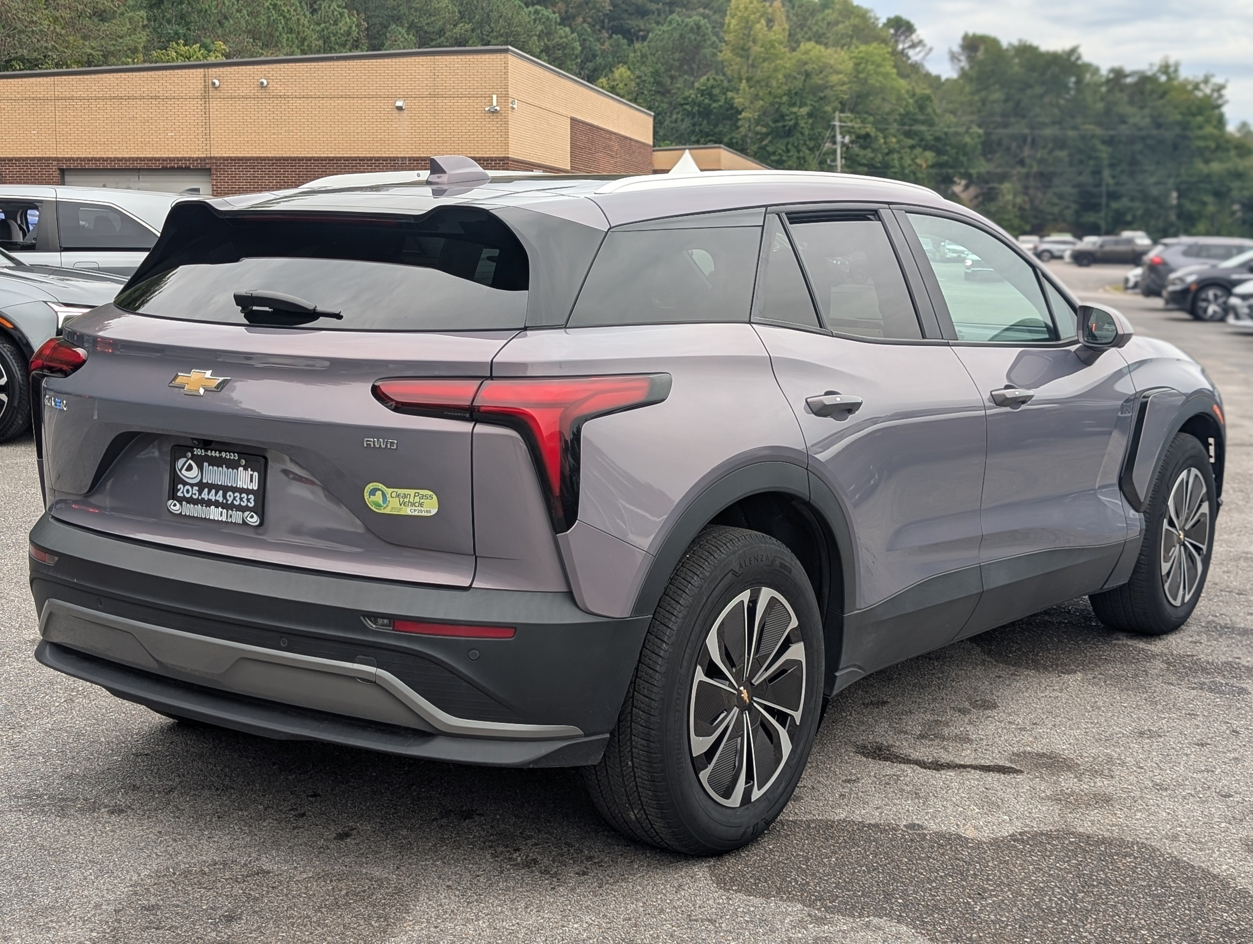 Used 2024 Chevrolet Blazer EV LT AWD/4WD image 9