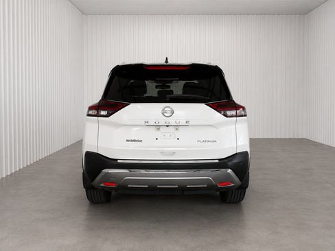 Used 2021 Nissan Rogue Platinum FWD image 5