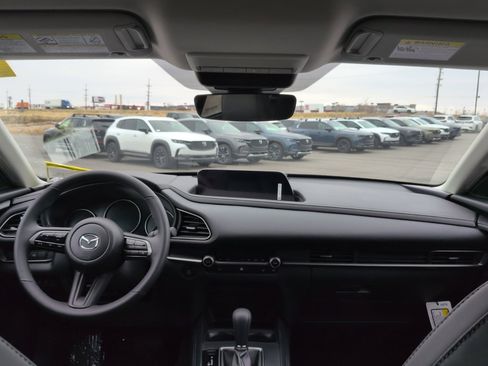 New 2026 MAZDA CX-30 AWD 2.5 S w/ Select Sport Pkg image 17
