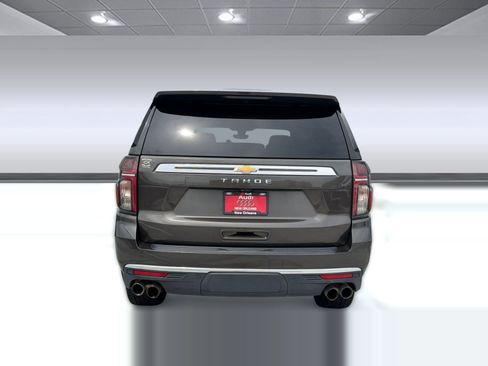 Used 2021 Chevrolet Tahoe High Country w/ Premium Package RWD image 9