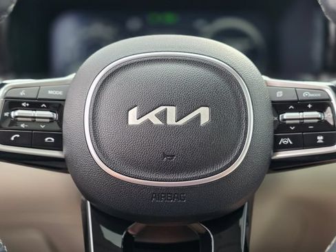 Used 2023 Kia Sorento SX FWD image 25