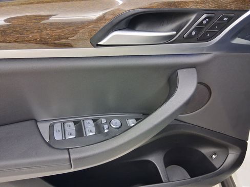 Used 2021 BMW X3 xDrive30e w/ Convenience Package image 25