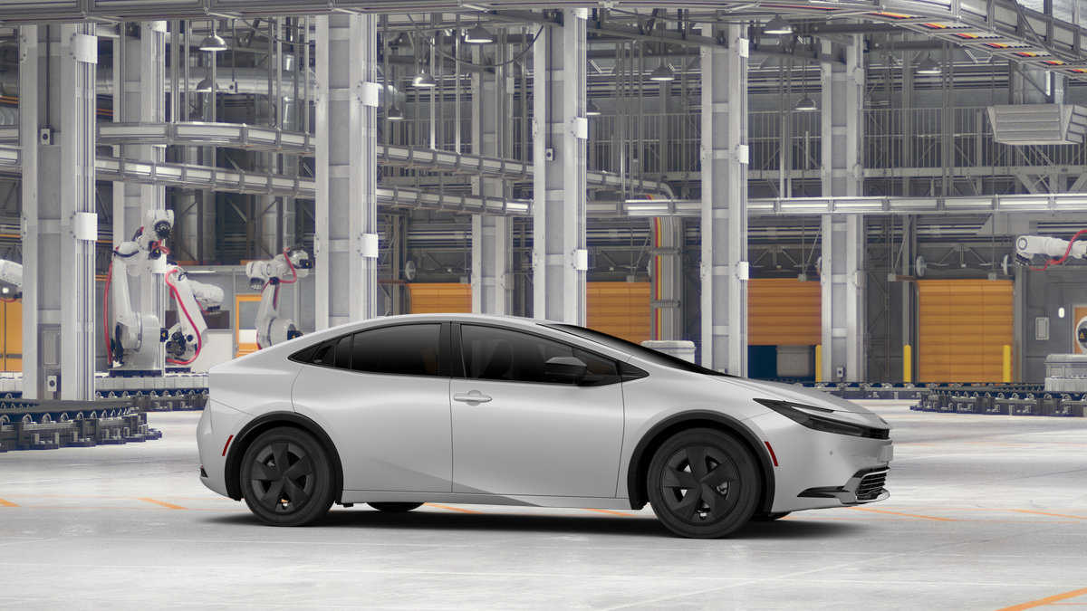 New 2027 Toyota Prius LE FWD image 13
