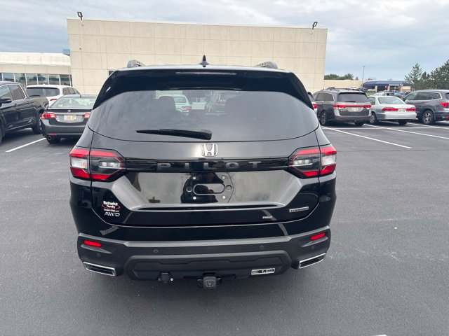 Used 2023 Honda Pilot Touring image 8