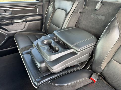 Used 2025 RAM 1500 Laramie AWD/4WD image 4