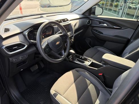 Used 2023 Chevrolet TrailBlazer LT FWD image 17