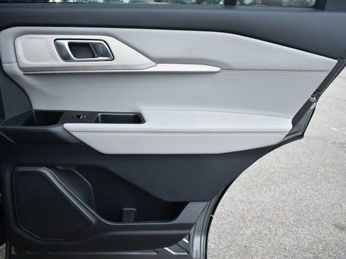 New 2026 Ford Explorer Active w/ Active Comfort Package image 43
