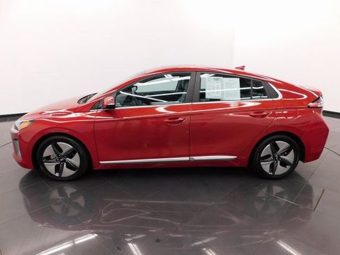 Used 2022 Hyundai Ioniq SEL image 5