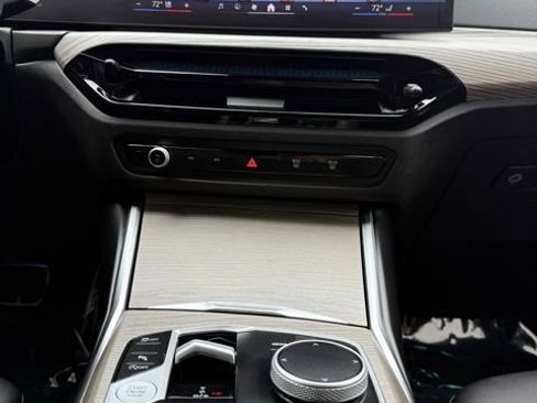 Used 2025 BMW 330i xDrive Sedan w/ M Sport Package image 25