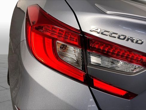 Used 2020 Honda Accord Sport image 28