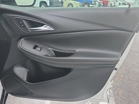 Used 2023 Buick Encore GX Select FWD image 19