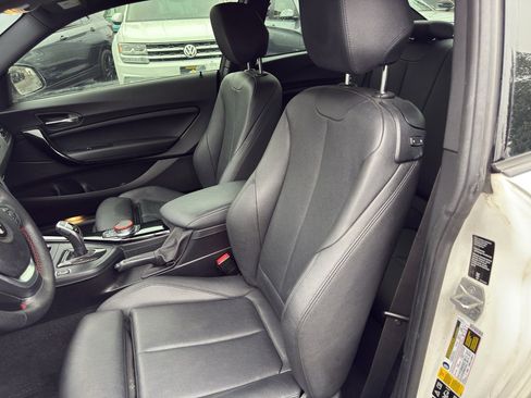 Used 2018 BMW 230i xDrive Coupe image 11