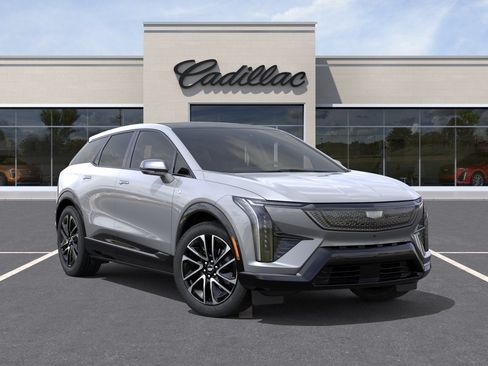 New 2027 Cadillac Optiq Sport w/ LPO, Floor Liner Package AWD/4WD image 7