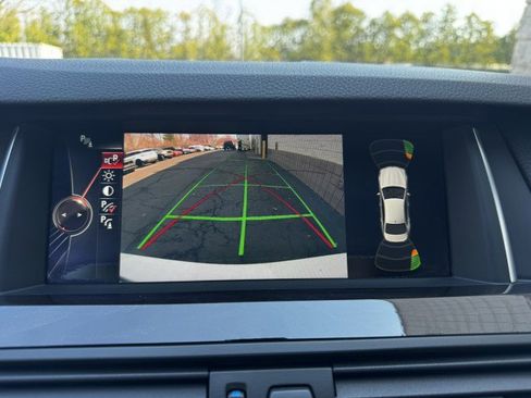 Used 2015 BMW 535d xDrive image 29