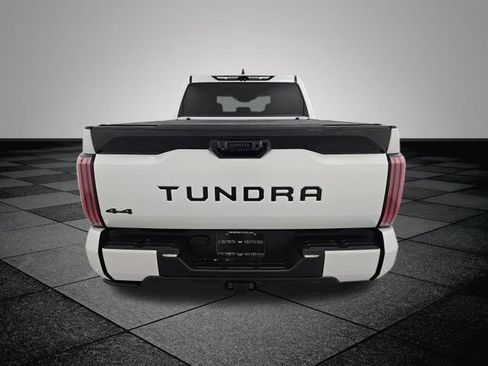 Used 2022 Toyota Tundra Platinum w/ Advanced Package AWD/4WD image 5