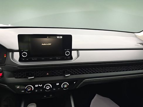 Used 2023 Honda Accord EX image 9