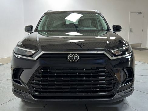 New 2026 Toyota Grand Highlander XLE image 2