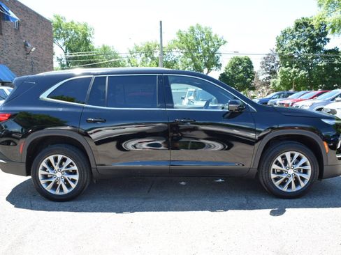 Used 2025 Buick Enclave Preferred w/ LPO, Floor Liner Package FWD image 5