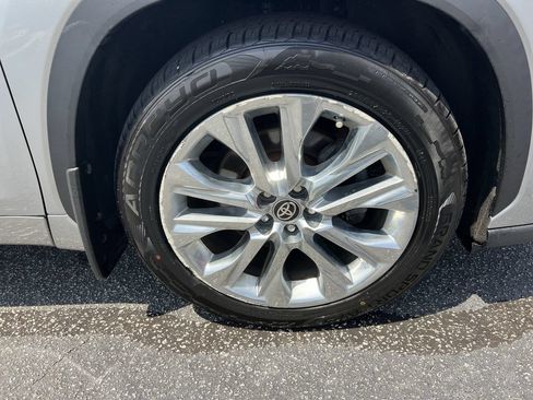 Used 2020 Toyota Highlander Limited AWD/4WD image 13