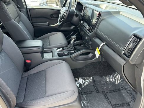 New 2026 Nissan Frontier SV w/ Tow Package RWD image 12