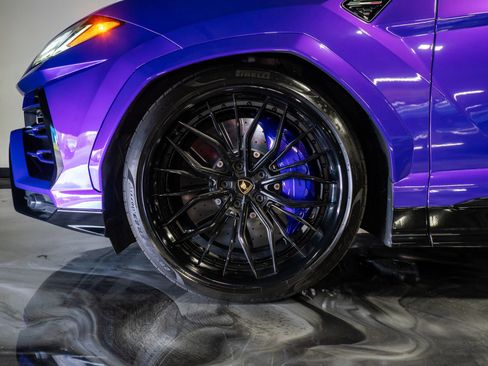 Used 2021 Lamborghini Urus image 31