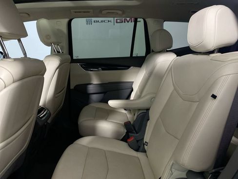 Certified 2021 Cadillac XT6 Premium Luxury AWD/4WD image 22