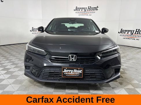 Used 2024 Honda Civic Sport image 3