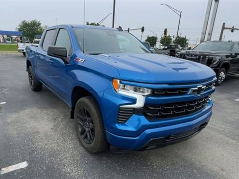 Used 2023 Chevrolet Silverado 1500 RST image 4