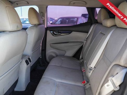 Used 2022 Nissan Rogue Sport SV w/ Technology Package FWD image 13