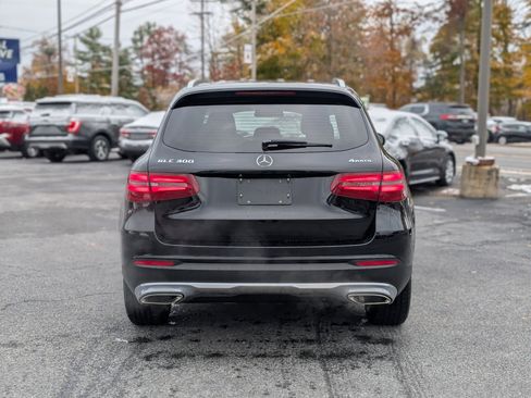 Used 2018 Mercedes-Benz GLC 300 4MATIC image 10