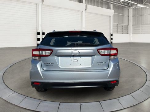Used 2017 Subaru Impreza 2.0i Premium image 4