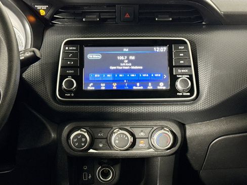 Used 2023 Nissan Kicks S image 22