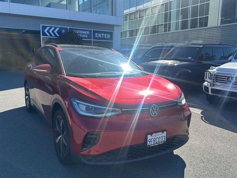 Used 2023 Volkswagen ID.4 S RWD image 4