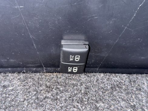 Used 2020 Toyota Tacoma TRD Sport image 29