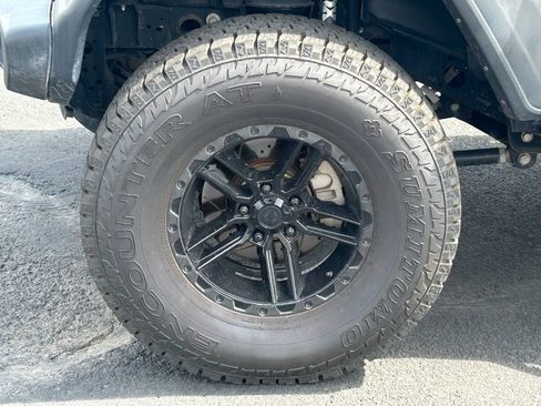 Used 2020 Jeep Gladiator Sport w/ Quick Order Package 24S AWD/4WD image 10