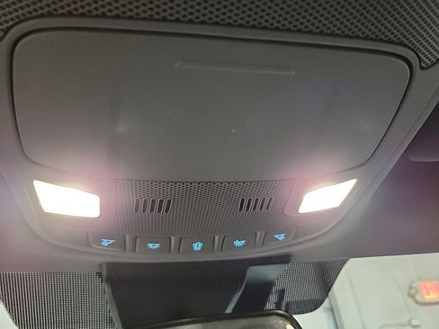 Used 2022 Ford F350 XLT w/ XLT Value Package image 11