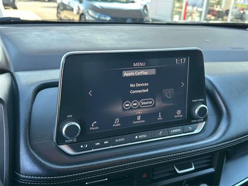 Certified 2023 Nissan Rogue S image 26