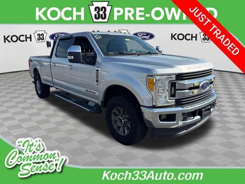 Used 2017 Ford F250 XLT w/ XLT Premium Package AWD/4WD image 1