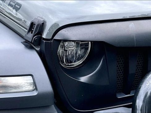 Used 2019 Jeep Wrangler Unlimited Sport S AWD/4WD image 29