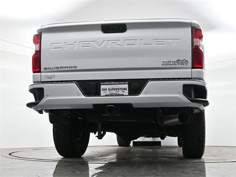 Used 2024 Chevrolet Silverado 2500 High Country w/ High Country Premium Package image 31