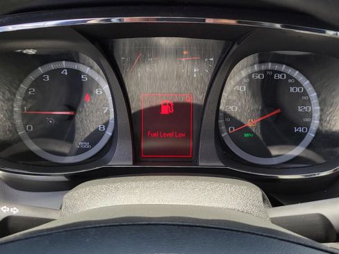 Used 2017 GMC Terrain SLE FWD image 28