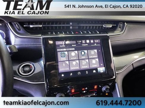 Used 2022 Jeep Grand Cherokee L Laredo image 27