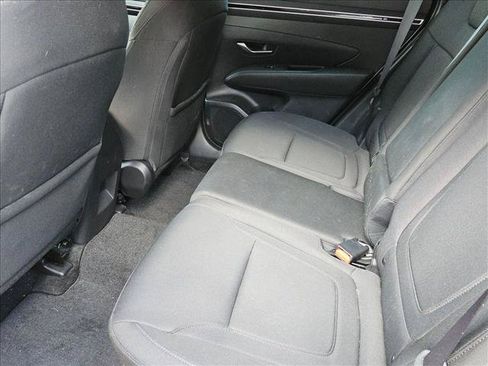 Used 2024 Hyundai Tucson SE FWD image 17