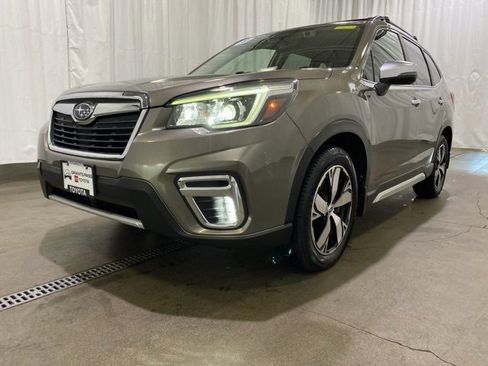 Used 2019 Subaru Forester Touring w/ Popular Package #3 image 24