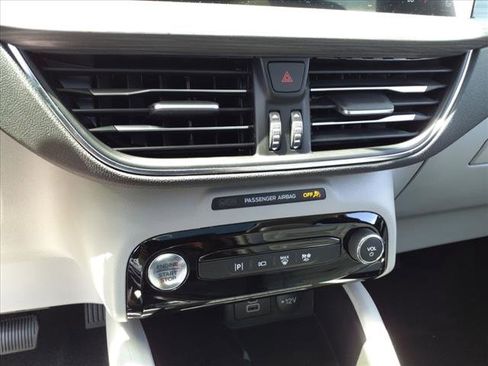 New 2024 Ford Escape SE w/ PHEV Premium Package image 21